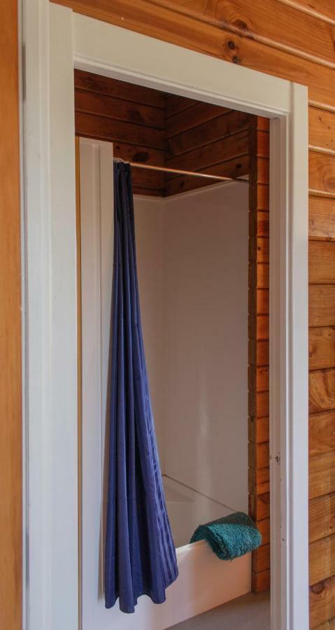 Little Wanganui Hotel Екстериор снимка